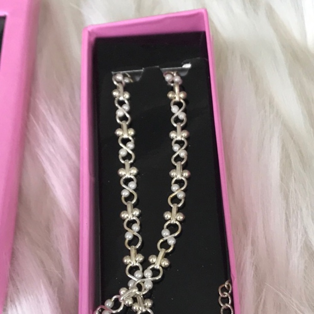 Bra straps, Silver and pearl